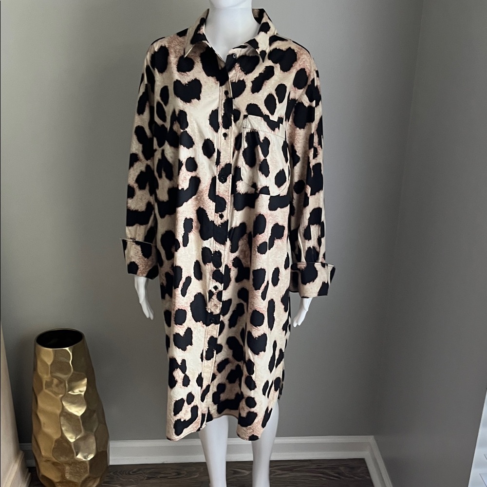 H&M Leopard Print Long Shirt Dress Size L - Picture 4 of 11